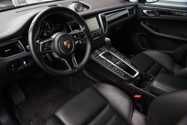 2015 Porsche Macan Turbo