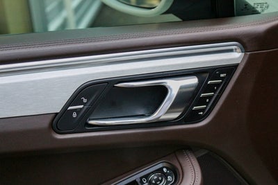 2016 Porsche Macan Turbo