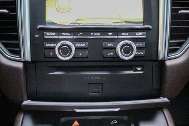 2016 Porsche Macan Turbo