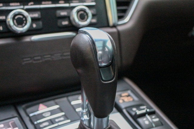 2016 Porsche Macan Turbo