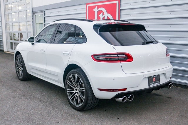 2016 Porsche Macan Turbo