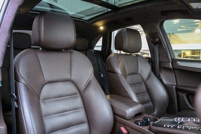 2016 Porsche Macan Turbo