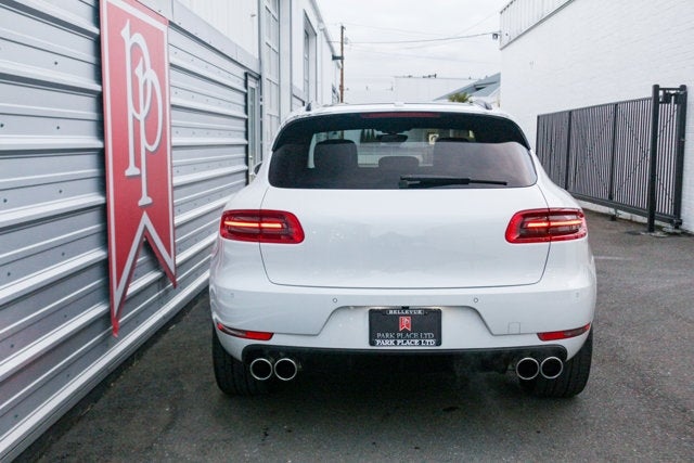 2016 Porsche Macan Turbo