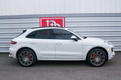 2016 Porsche Macan Turbo
