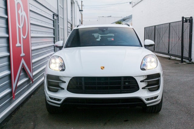 2016 Porsche Macan Turbo