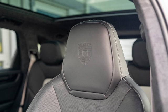 2022 Porsche Cayenne Turbo