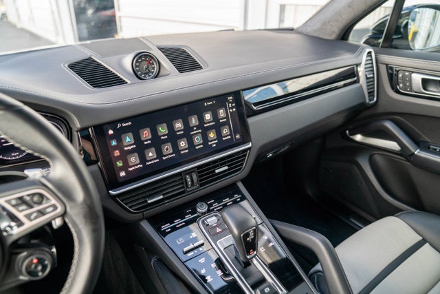 2022 Porsche Cayenne Turbo