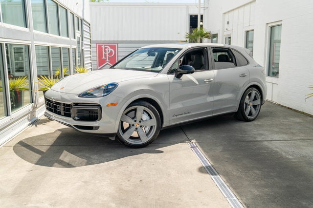 2022 Porsche Cayenne Turbo