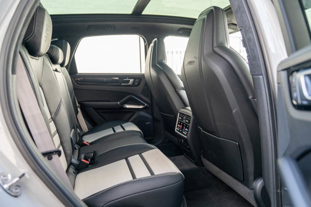 2022 Porsche Cayenne Turbo