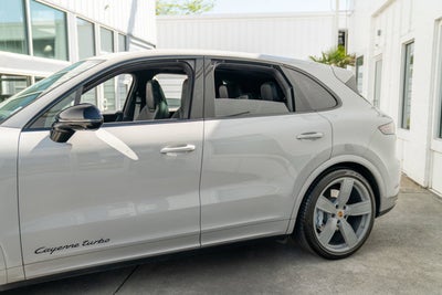 2022 Porsche Cayenne Turbo