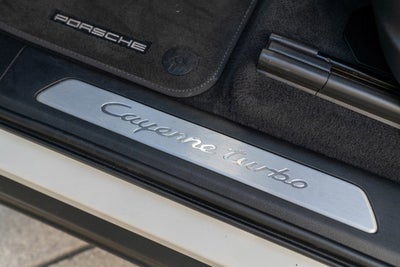 2021 Porsche Cayenne Turbo