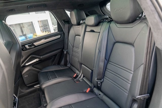 2021 Porsche Cayenne Turbo