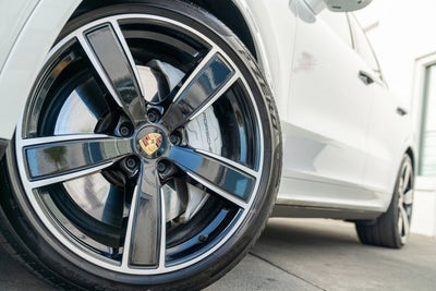 2021 Porsche Cayenne Turbo