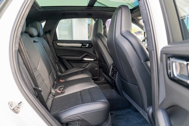 2021 Porsche Cayenne Turbo