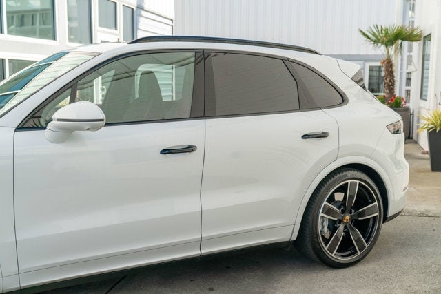 2021 Porsche Cayenne Turbo