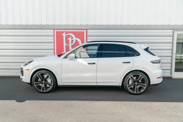 2021 Porsche Cayenne Turbo