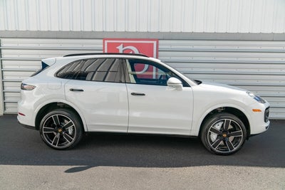 2021 Porsche Cayenne Turbo