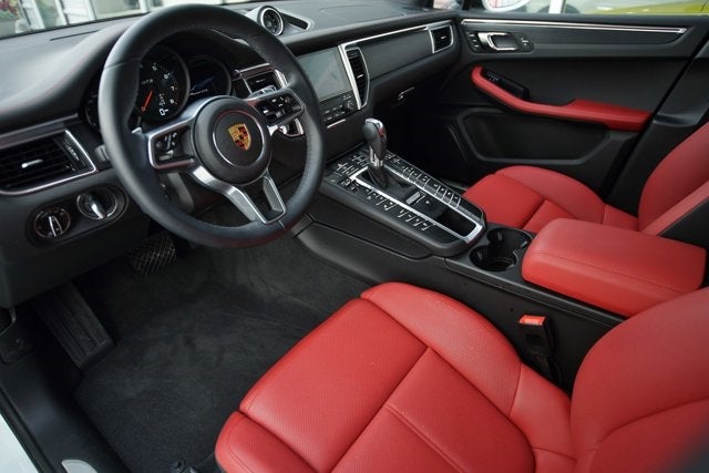 2017 Porsche Macan GTS