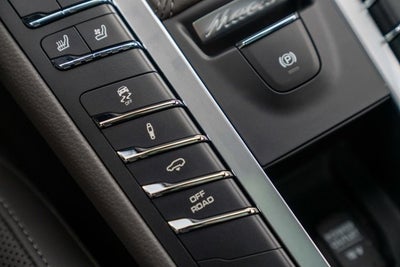 2021 Porsche Macan GTS