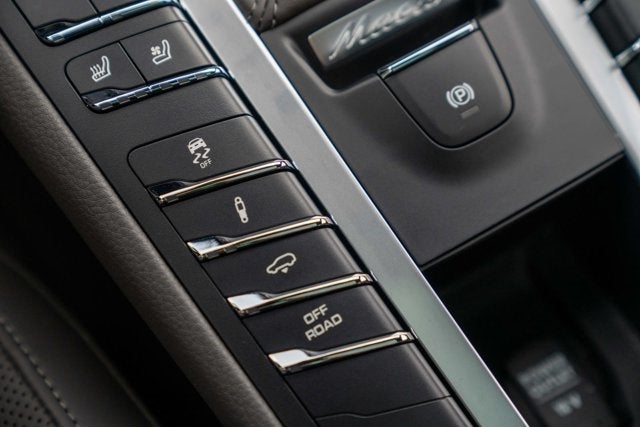 2021 Porsche Macan GTS