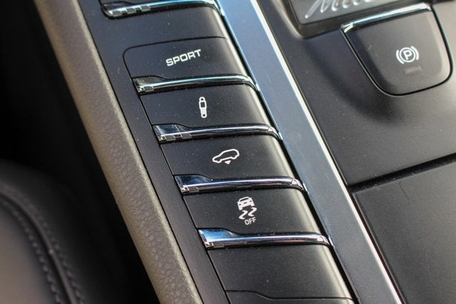 2017 Porsche Macan GTS