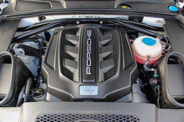 2017 Porsche Macan GTS