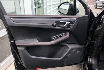 2018 Porsche Macan GTS