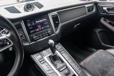 2018 Porsche Macan GTS