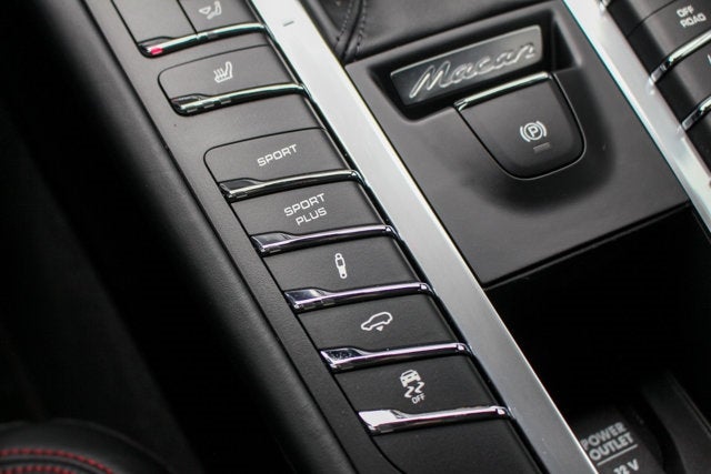 2018 Porsche Macan GTS