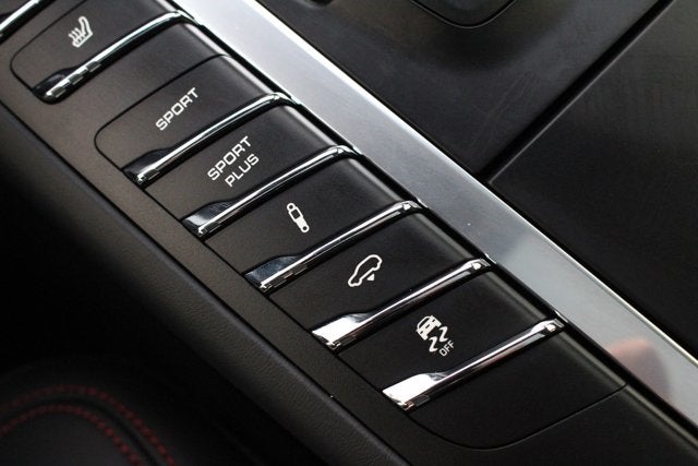 2017 Porsche Macan GTS