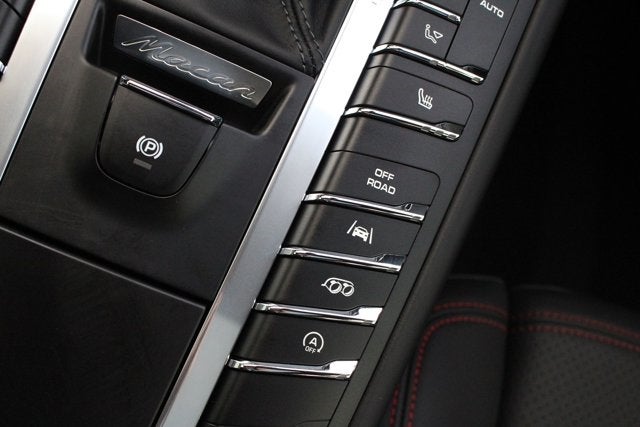 2017 Porsche Macan GTS