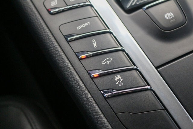 2018 Porsche Macan GTS