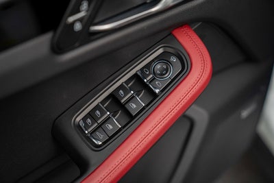 2022 Porsche Macan S