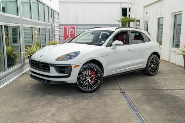 2022 Porsche Macan S