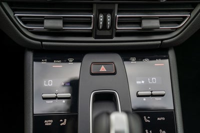 2022 Porsche Macan S