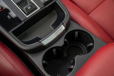 2022 Porsche Macan S