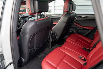 2022 Porsche Macan S