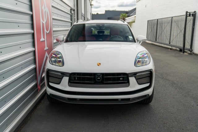 2022 Porsche Macan S