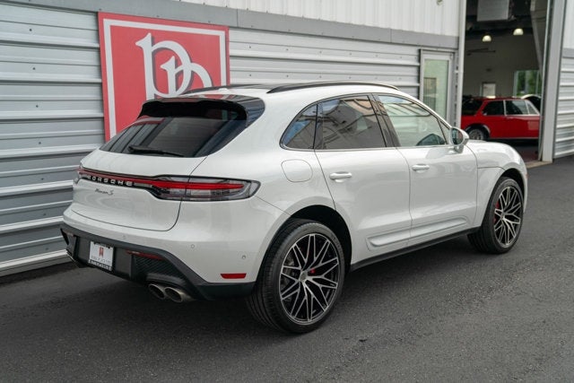 2022 Porsche Macan S