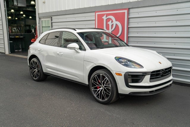 2022 Porsche Macan S