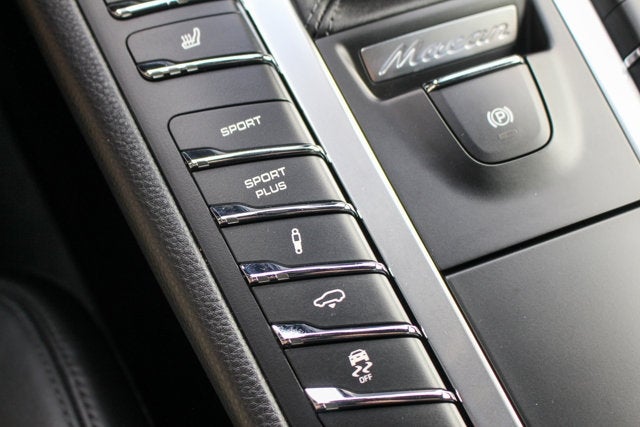 2017 Porsche Macan GTS