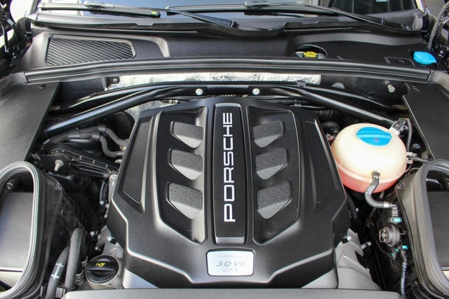 2017 Porsche Macan GTS