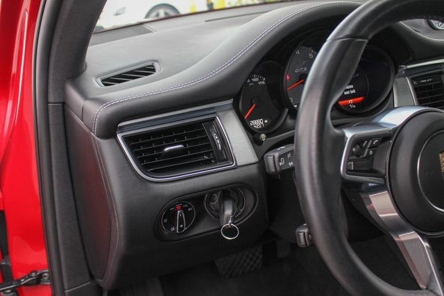 2017 Porsche Macan GTS