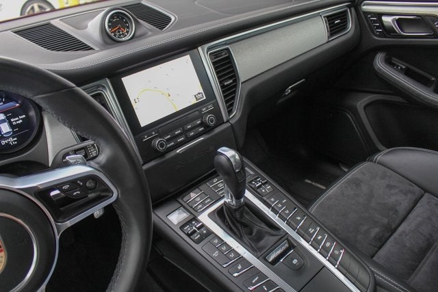 2017 Porsche Macan GTS