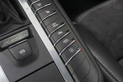 2017 Porsche Macan GTS