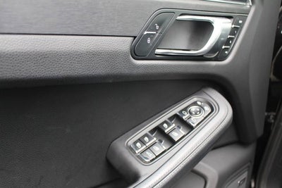 2017 Porsche Macan GTS