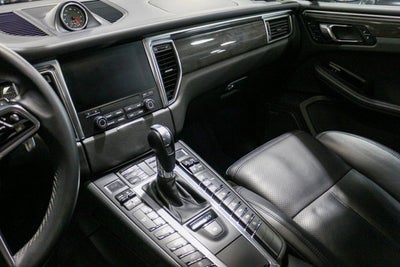 2018 Porsche Macan GTS