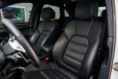2017 Porsche Macan GTS