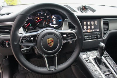 2018 Porsche Macan GTS
