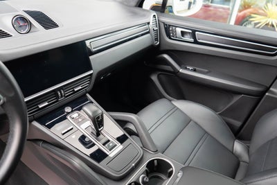 2022 Porsche Cayenne GTS